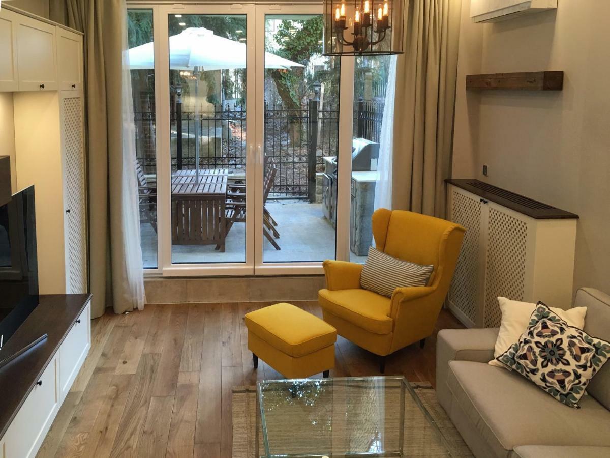 A Luxury Apartment With Patio And Bbq София Экстерьер фото